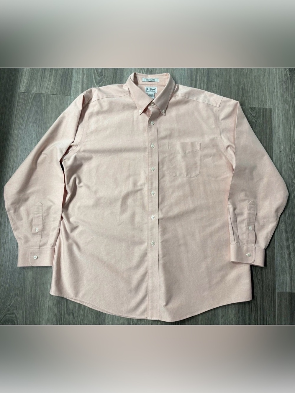 LL Bean Men’s Button Down Wrinkle Free Light Pink Shirt 17.5-35 Long Sleeve